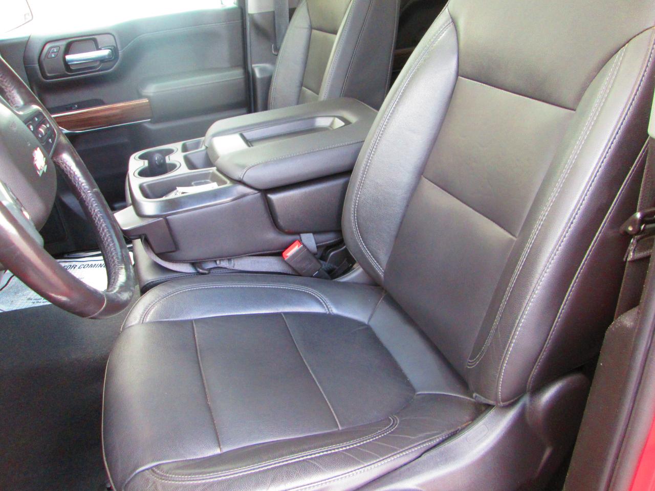 Chevrolet Silverado 1500 4WD Crew Cab 147" LT 2020