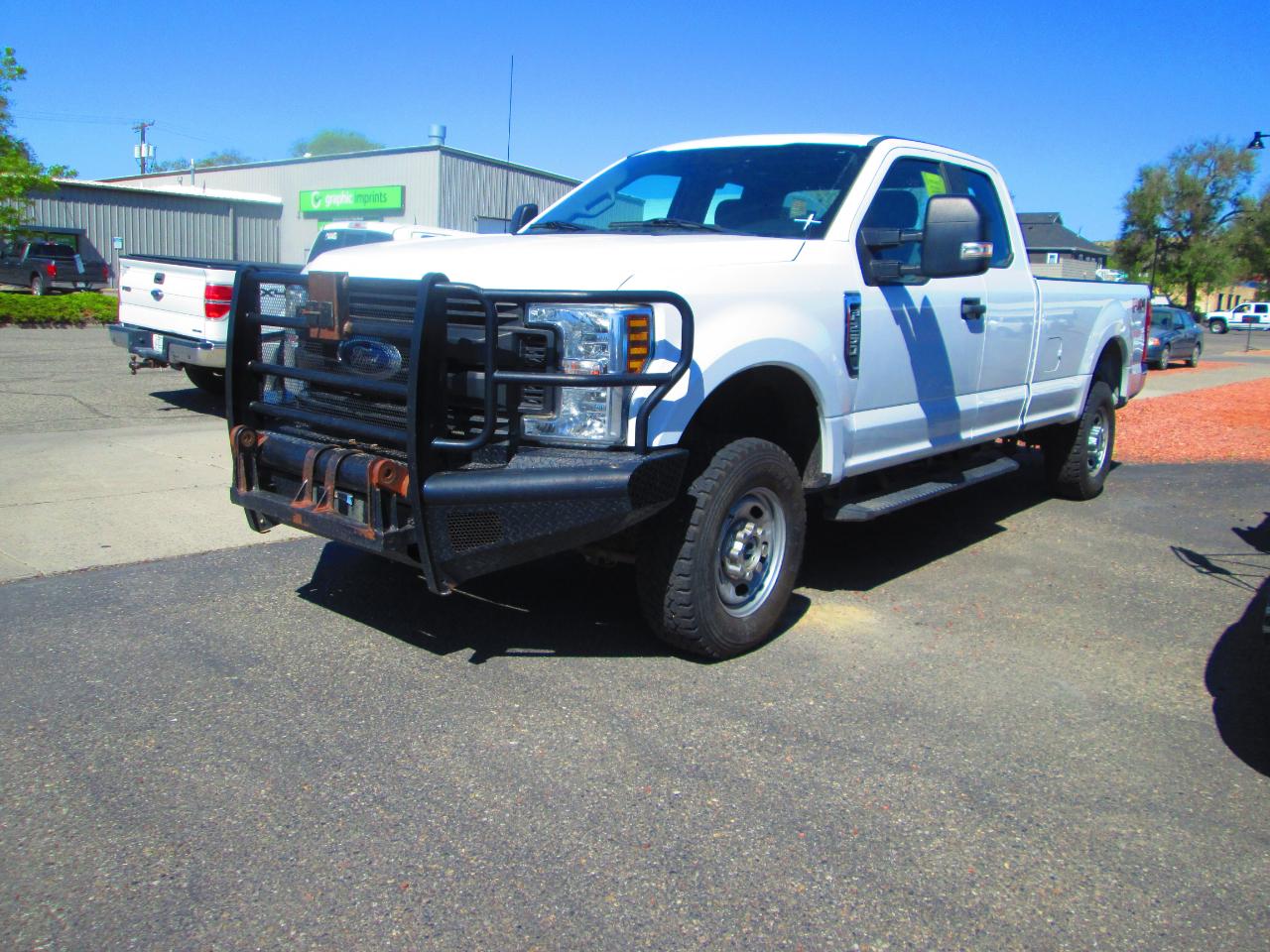 Ford Super Duty F-250 SRW XL 4WD SuperCab 8' Box 2019