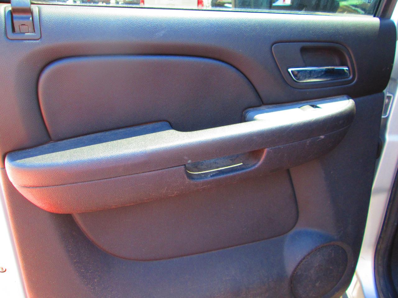 Chevrolet Silverado 3500HD 4WD Crew Cab 167.7" LTZ 2013