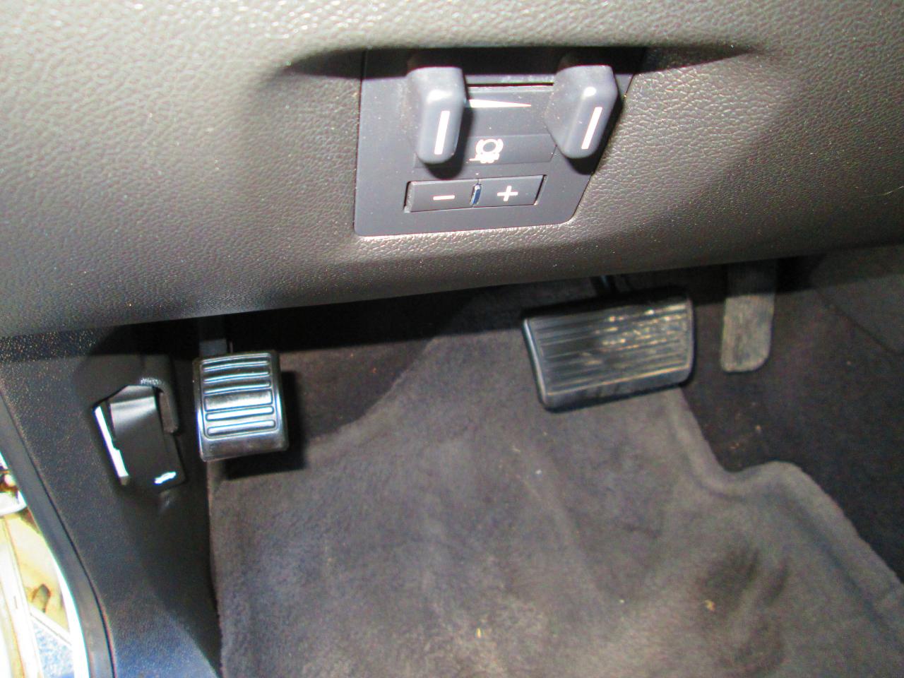 GMC Sierra 1500 4WD Crew Cab 143.5" SLT 2013