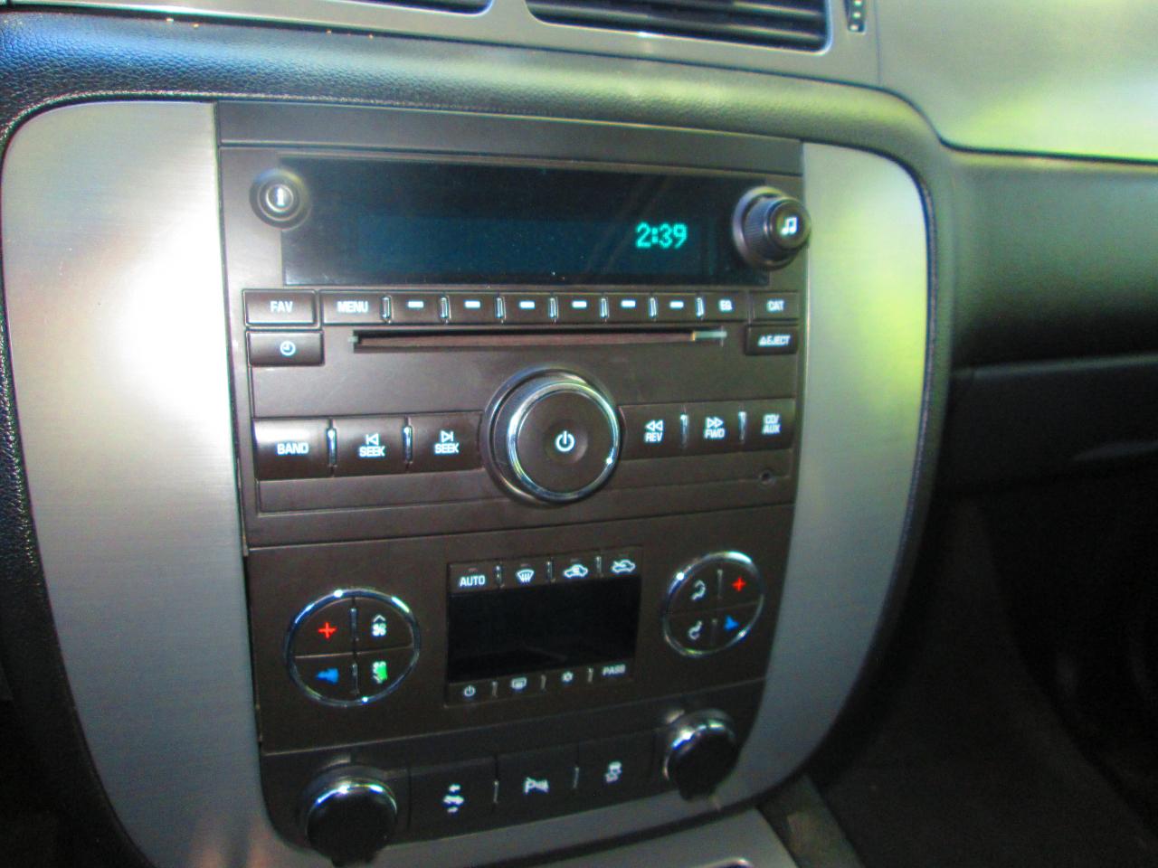 GMC Sierra 1500 4WD Crew Cab 143.5" SLT 2013