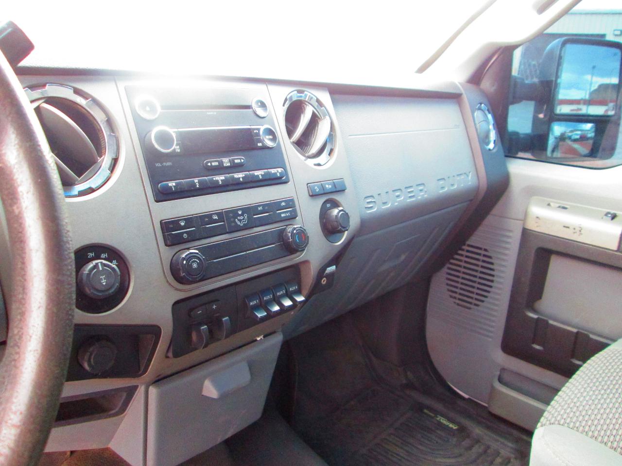 Ford Super Duty F-350 SRW 4WD Crew Cab 156" XLT 2014