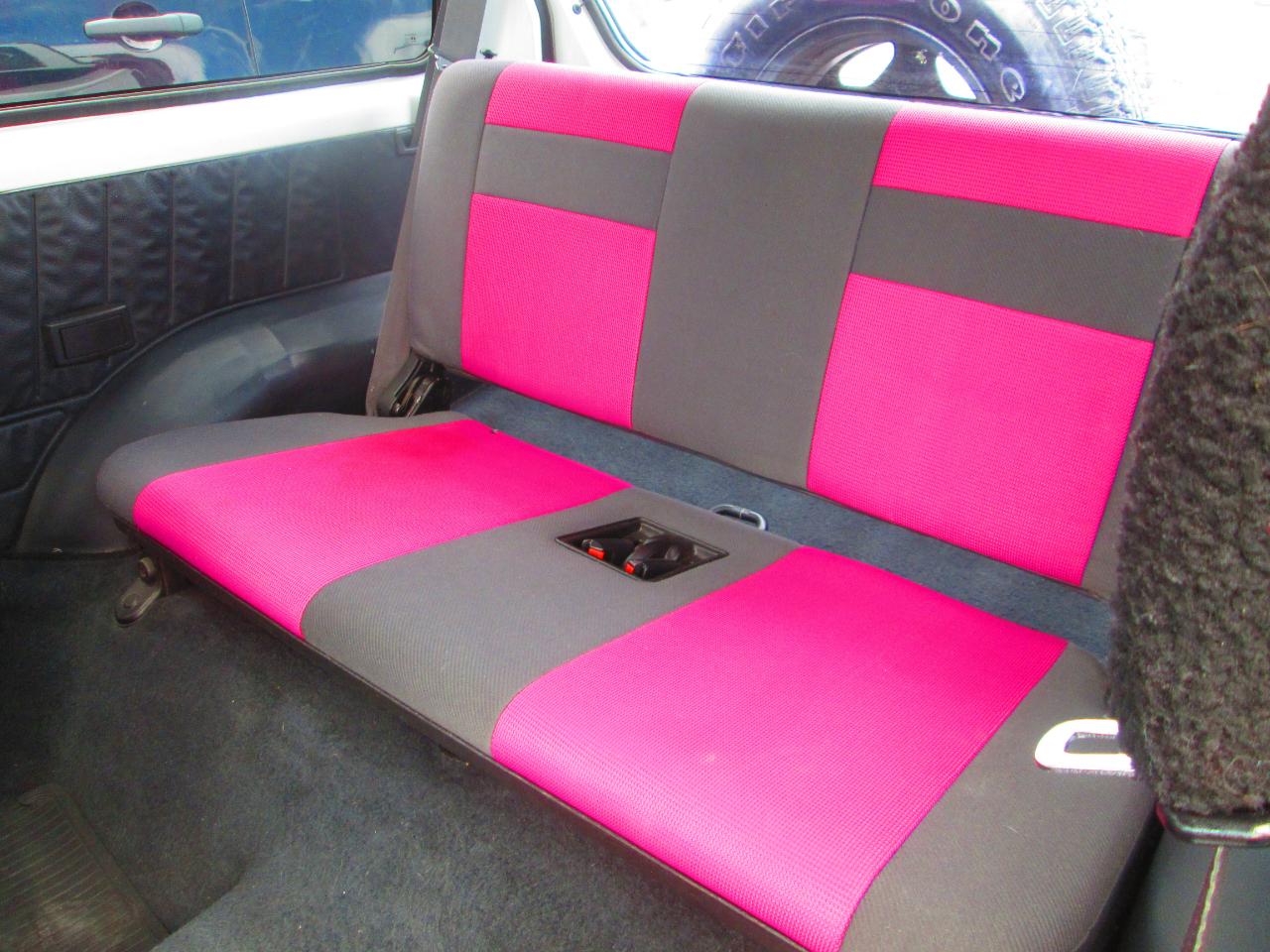 Geo Tracker 2dr Convertible 4WD 1993