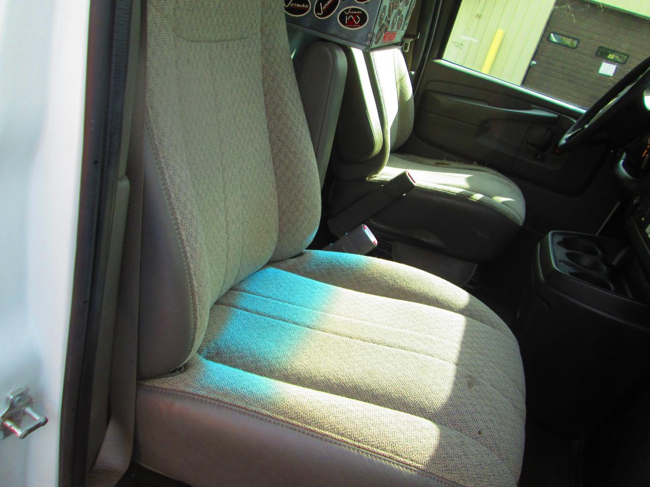 Chevrolet Express 2500  2014