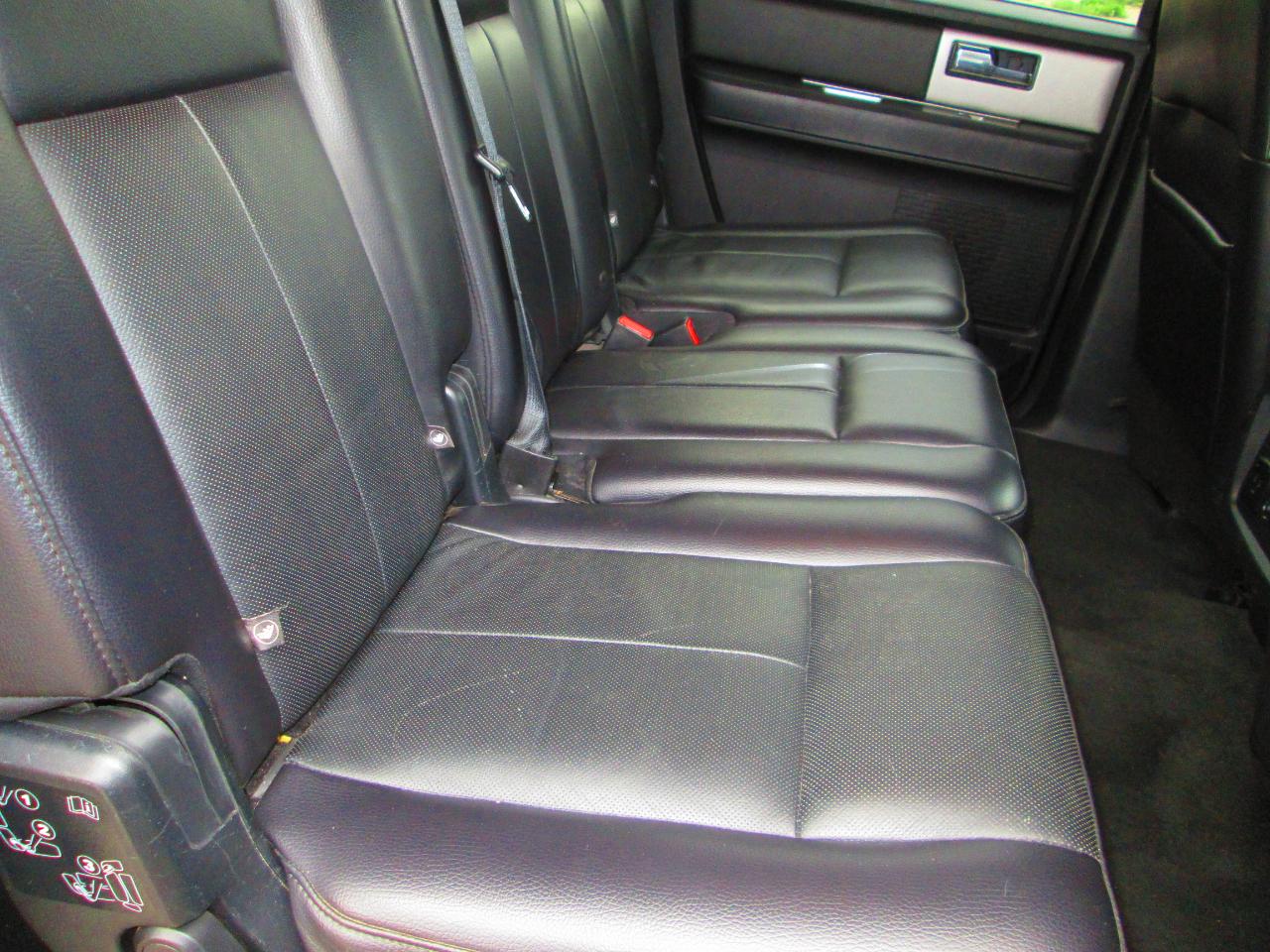 Ford Expedition EL 4WD 4dr XLT 2016