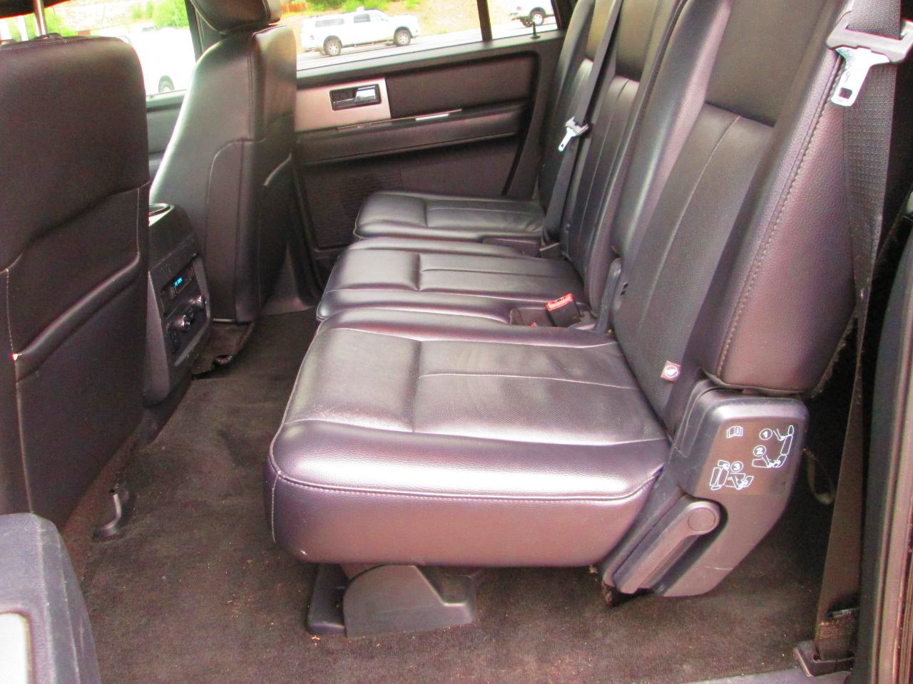 Ford Expedition EL 4WD 4dr XLT 2016