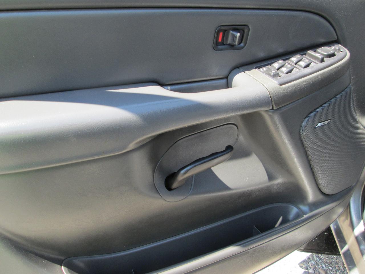 Chevrolet Silverado 3500 Crew Cab 167" WB 4WD DRW LT2 2006