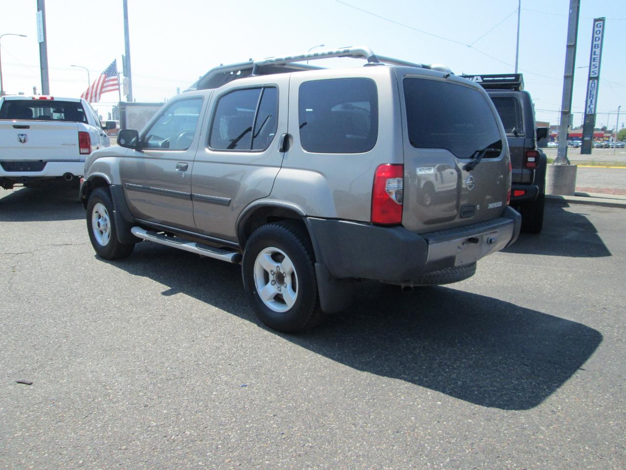 Nissan Xterra 4dr XE 4WD V6 Auto 2004