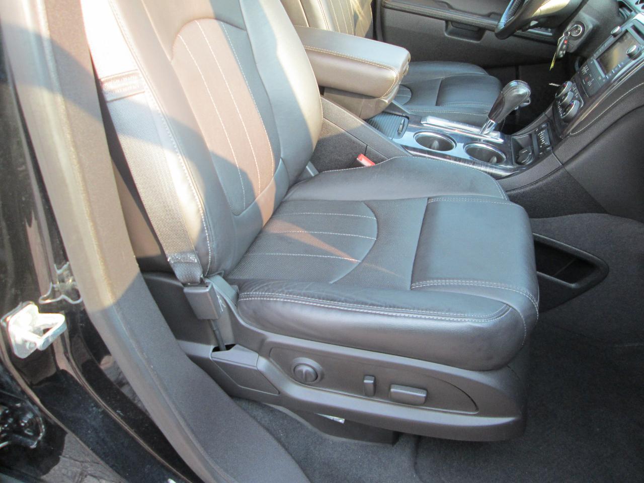 Buick Enclave AWD 4dr Premium 2017