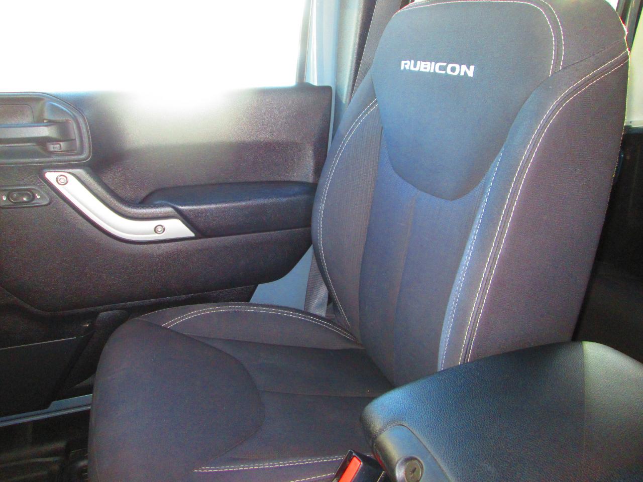 Jeep Wrangler Unlimited 4WD 4dr Rubicon 2014