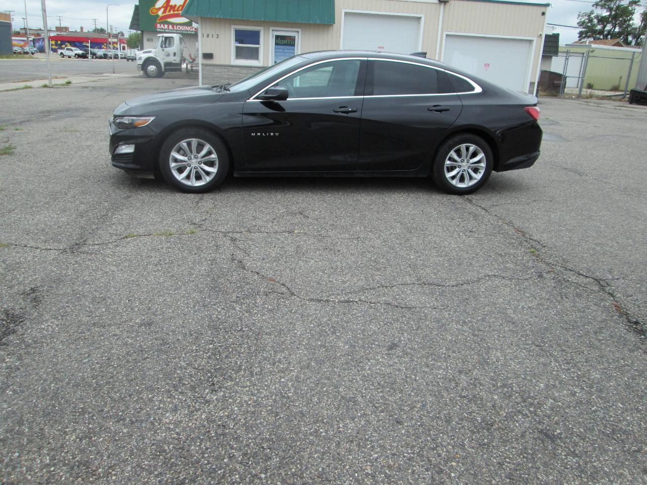 Chevrolet Malibu 4dr Sdn LT 2021