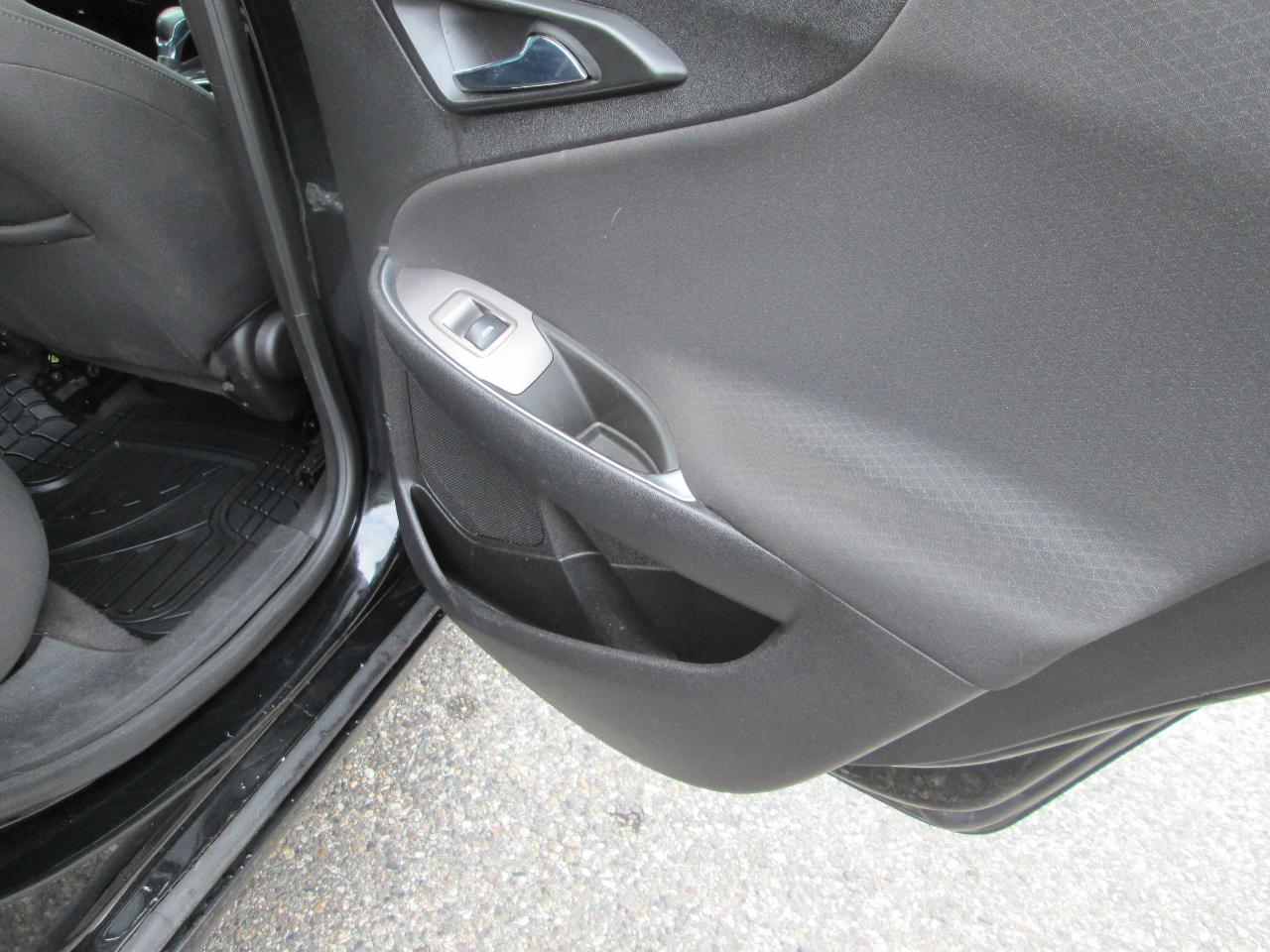 Chevrolet Malibu 4dr Sdn LT 2021