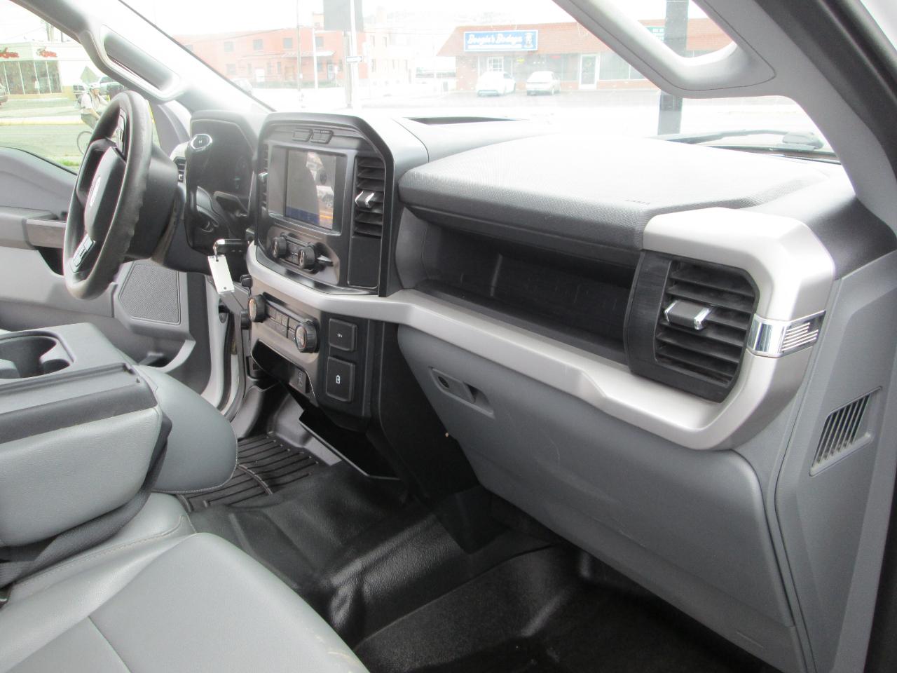 Ford F-150 XL 4WD SuperCrew 5.5' Box 2022