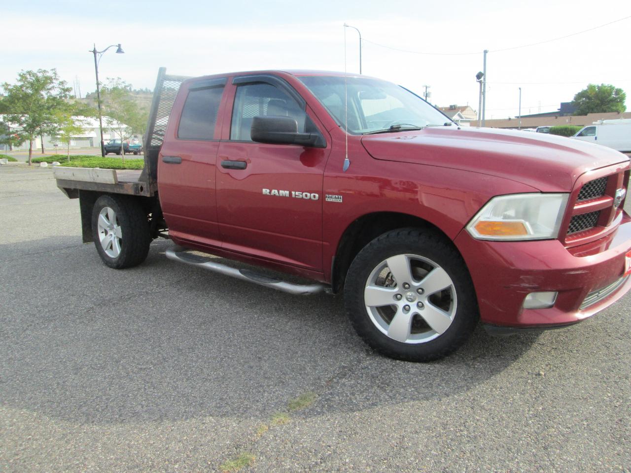RAM 1500 4WD Quad Cab 140.5" Express 2012