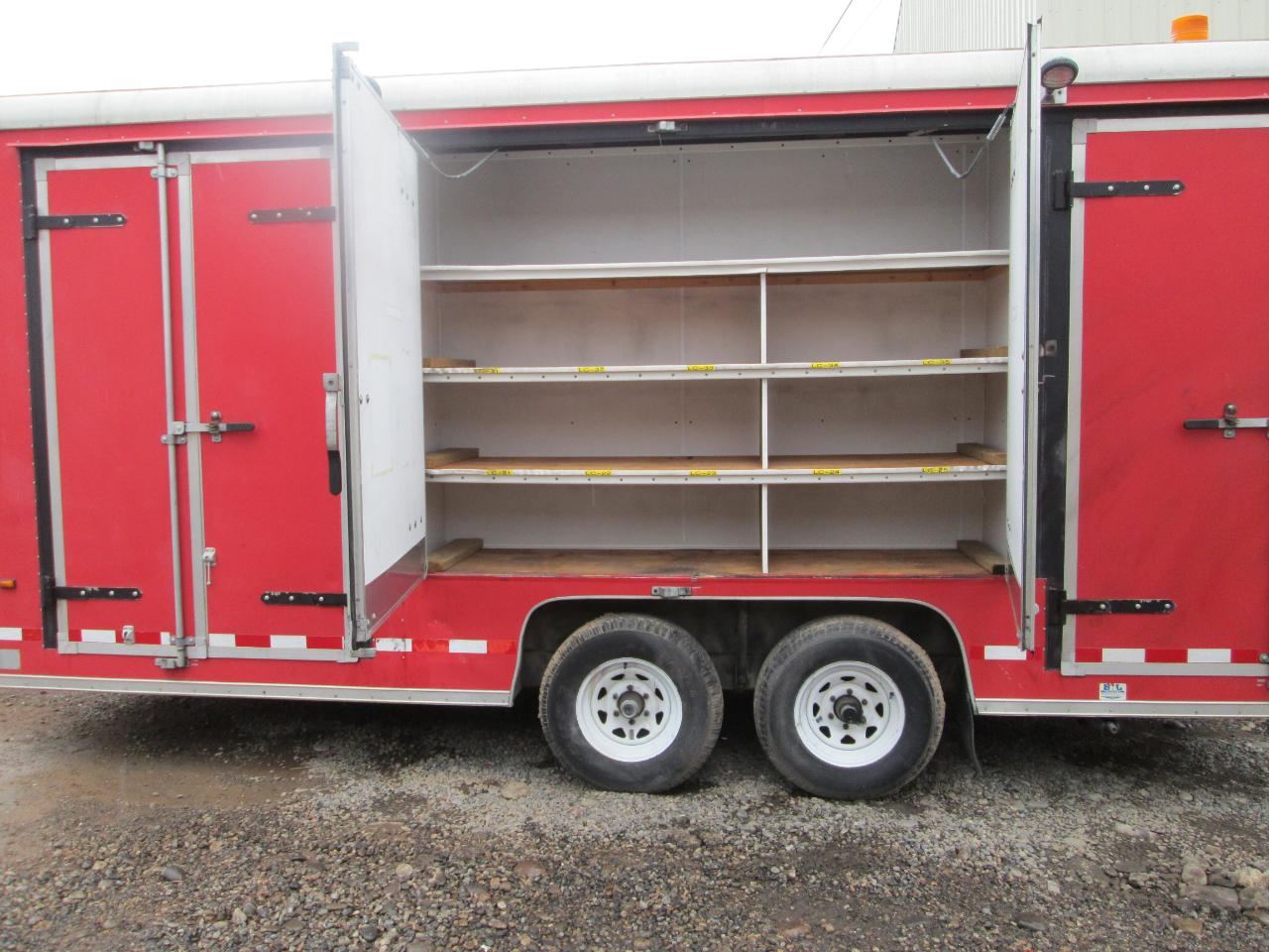 Wells Cargo Cargo Wagon  1995