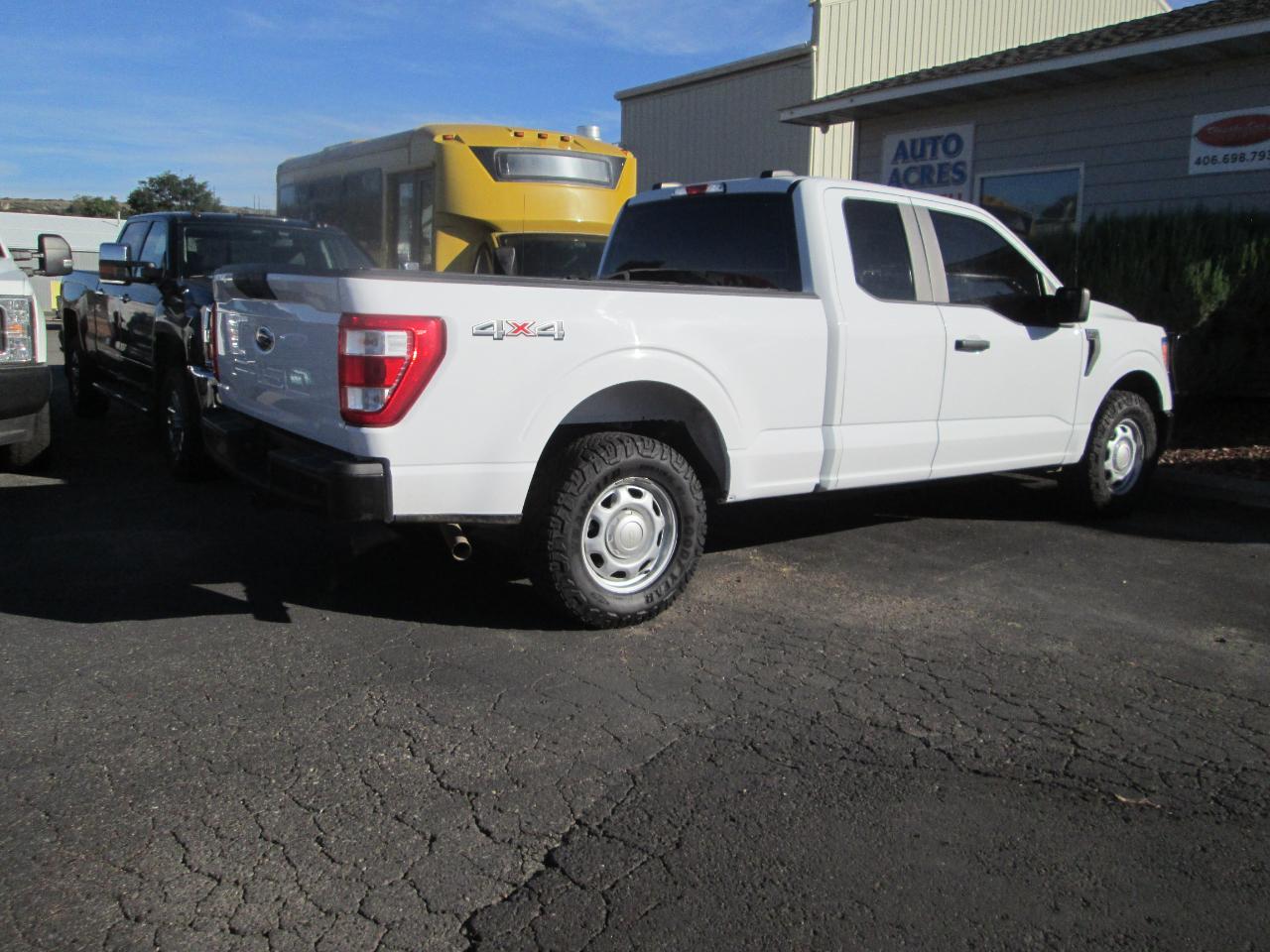 Ford F-150 XL 4WD SuperCab 6.5' Box 2022