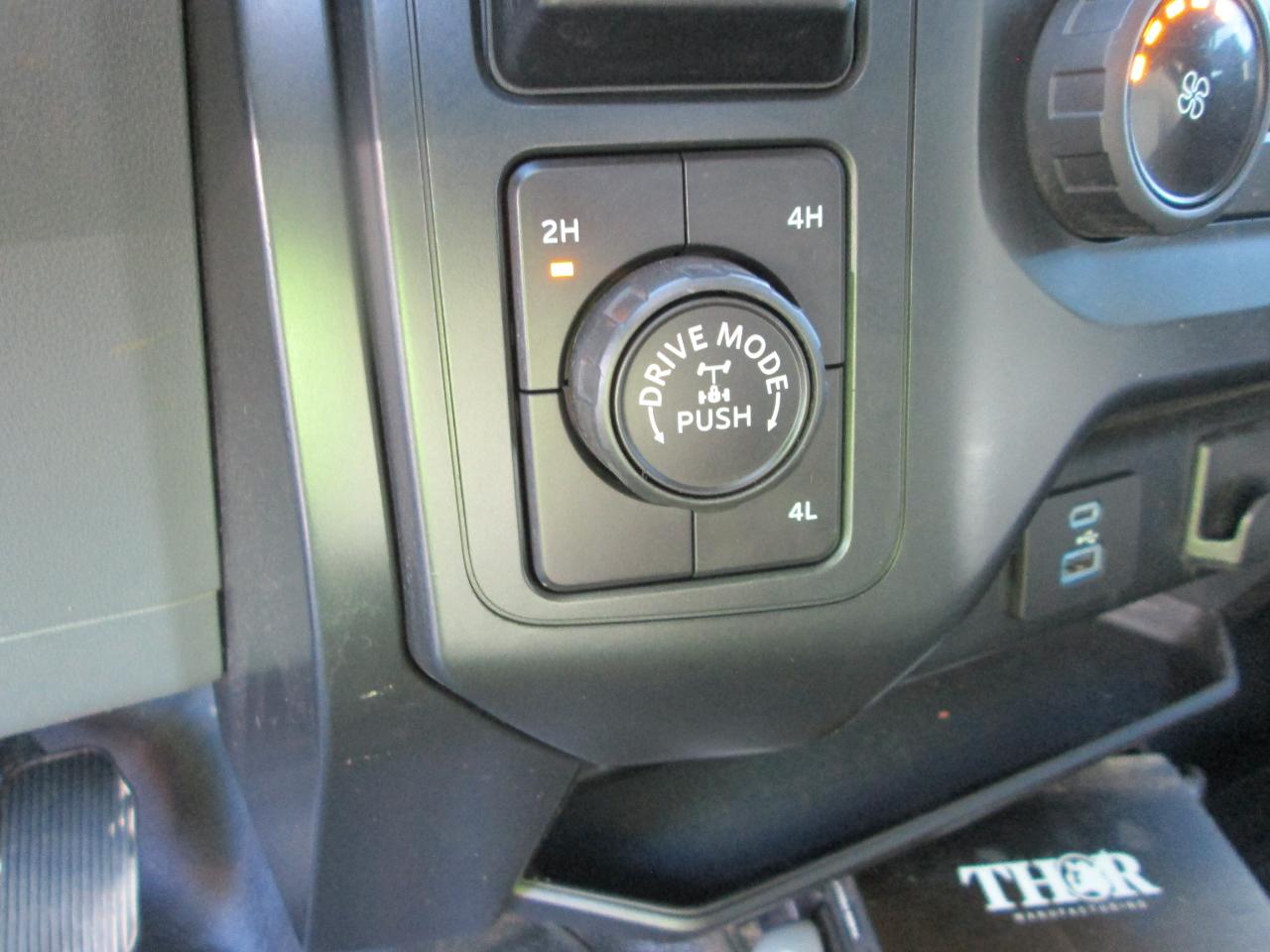 Ford F-150 XL 4WD SuperCab 6.5' Box 2022