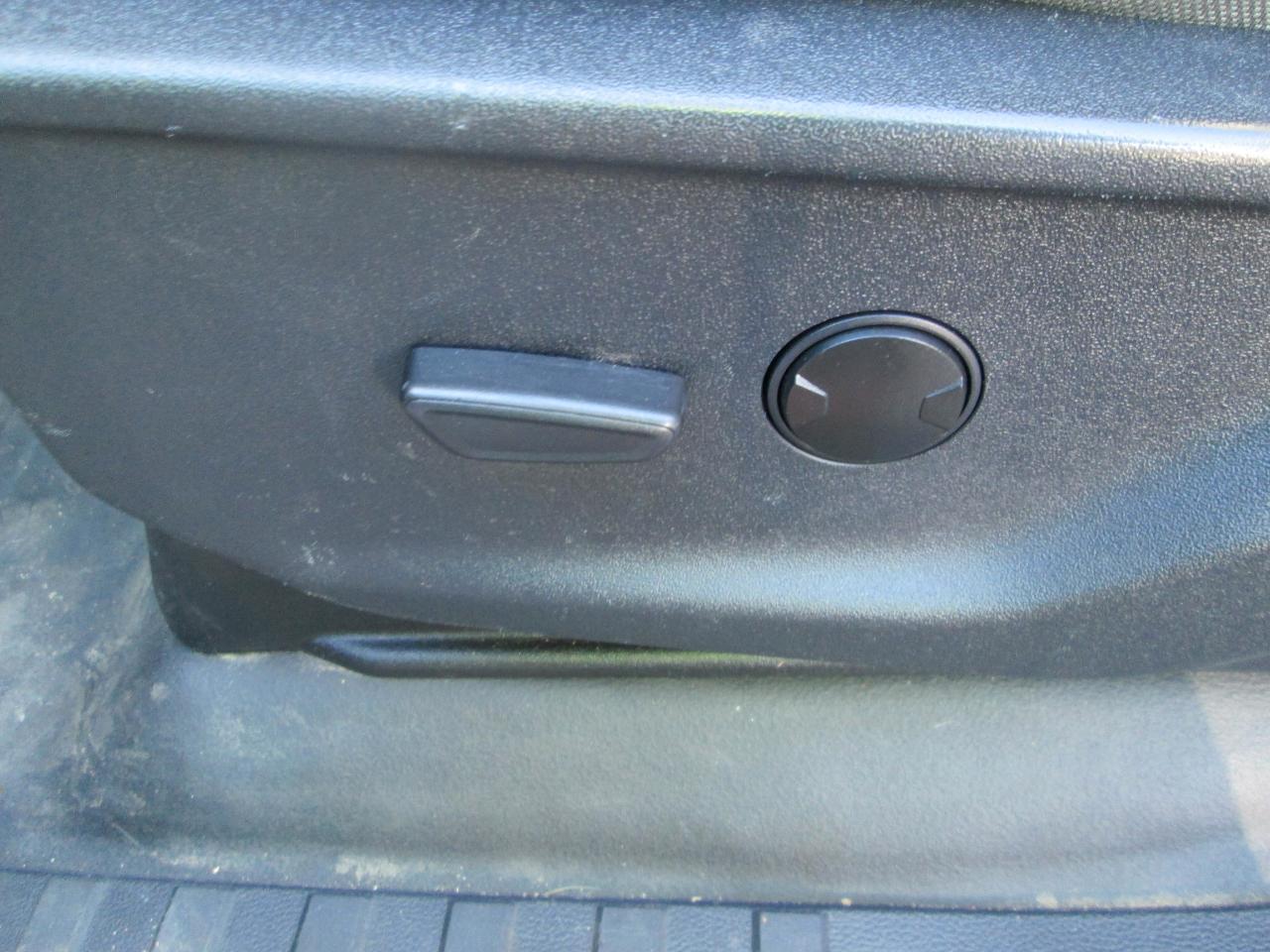 Ford F-150 XL 4WD SuperCab 6.5' Box 2022
