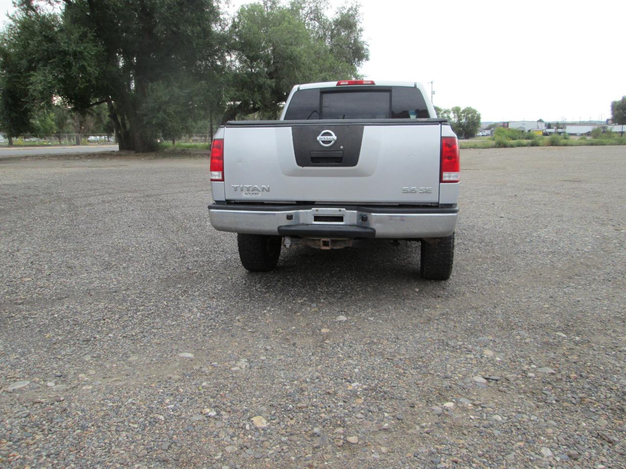 Nissan Titan 4WD Crew Cab SWB SE 2009