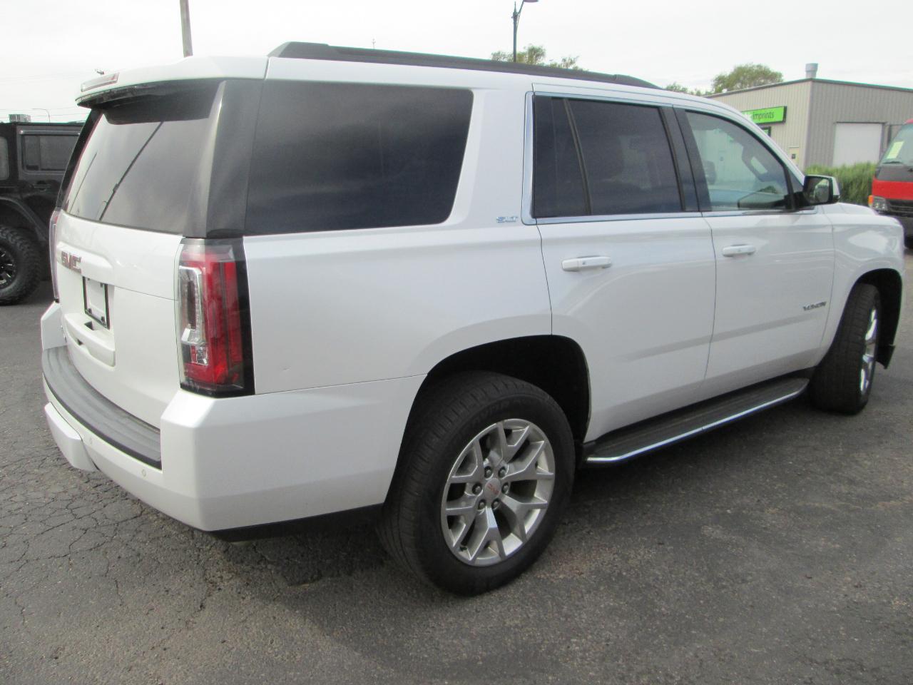 GMC Yukon 4WD 4dr SLT 2016