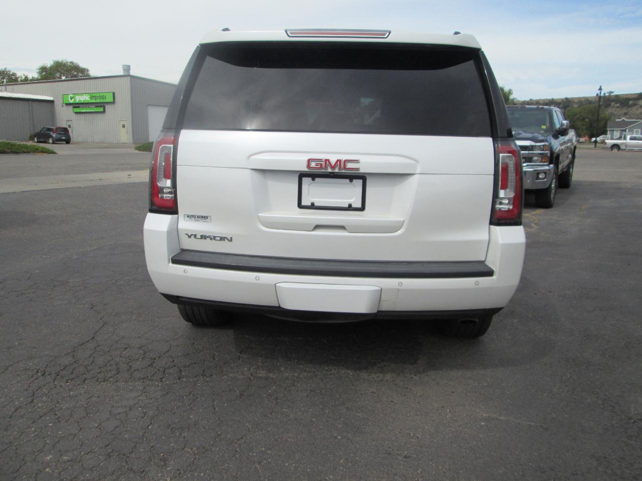 GMC Yukon 4WD 4dr SLT 2016