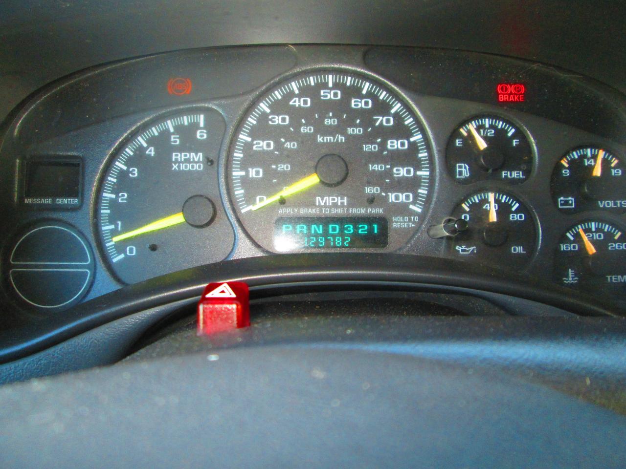 Chevrolet Silverado 1500 Ext Cab 143.5" WB 4WD LS 2001