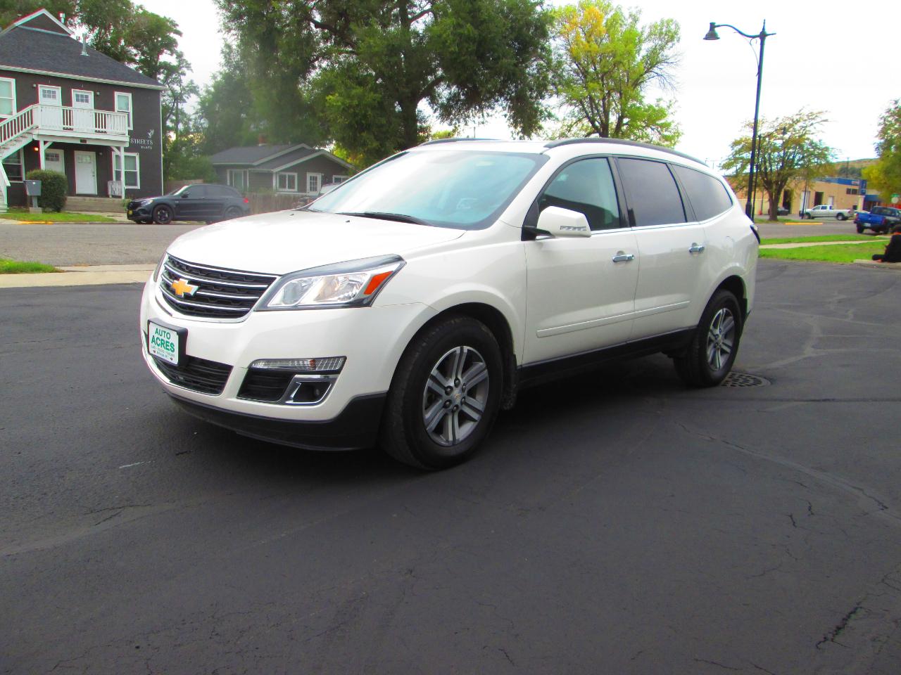 Chevrolet Traverse AWD 4dr LT w/1LT 2015