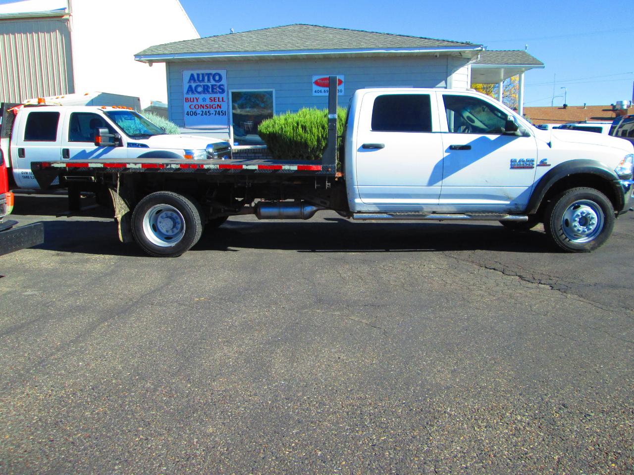 RAM 5500 Chassis Cab Tradesman 4x4 Crew Cab 84" CA 197.4" WB 2018