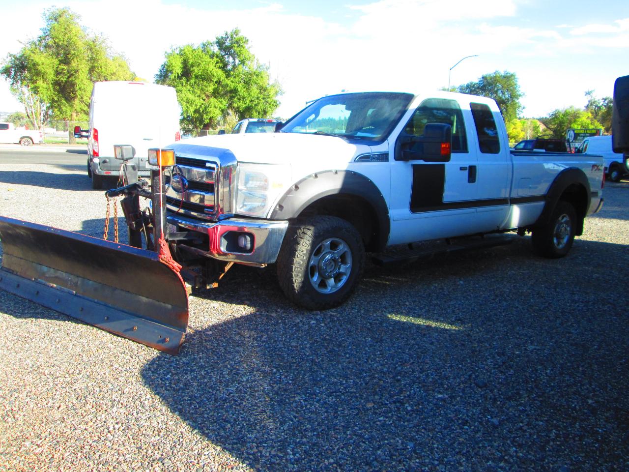Ford Super Duty F-250 SRW 4WD SuperCab 158" XL 2014