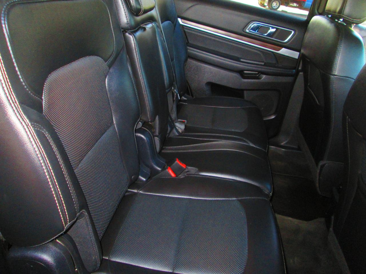 Ford Explorer Limited 4WD 2017
