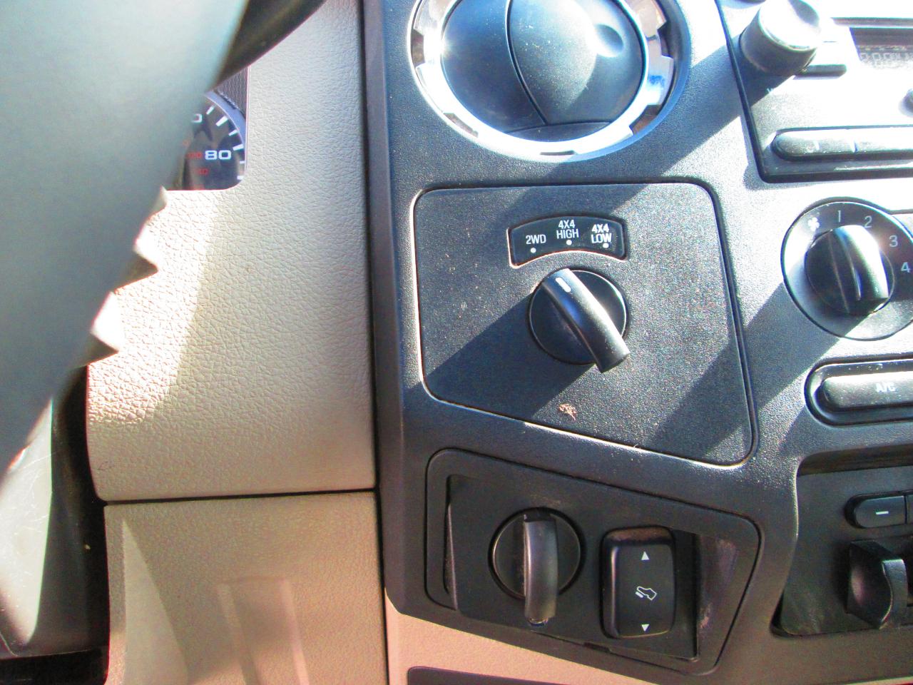 Ford Super Duty F-350 DRW 4WD Crew Cab 176" WB 60" CA Lariat 2010