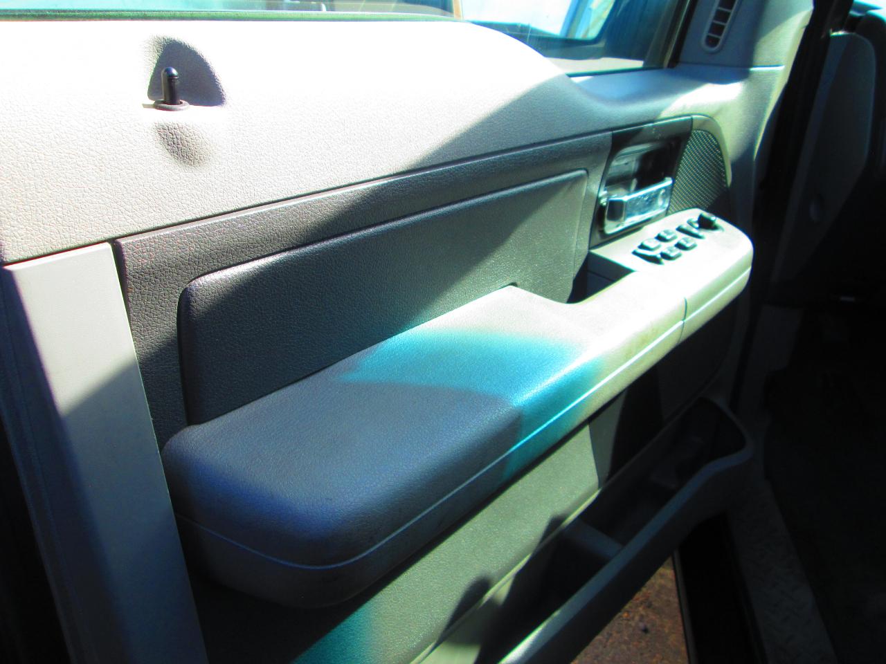 Ford Super Duty F-250 2WD Reg Cab 137" XLT 2007