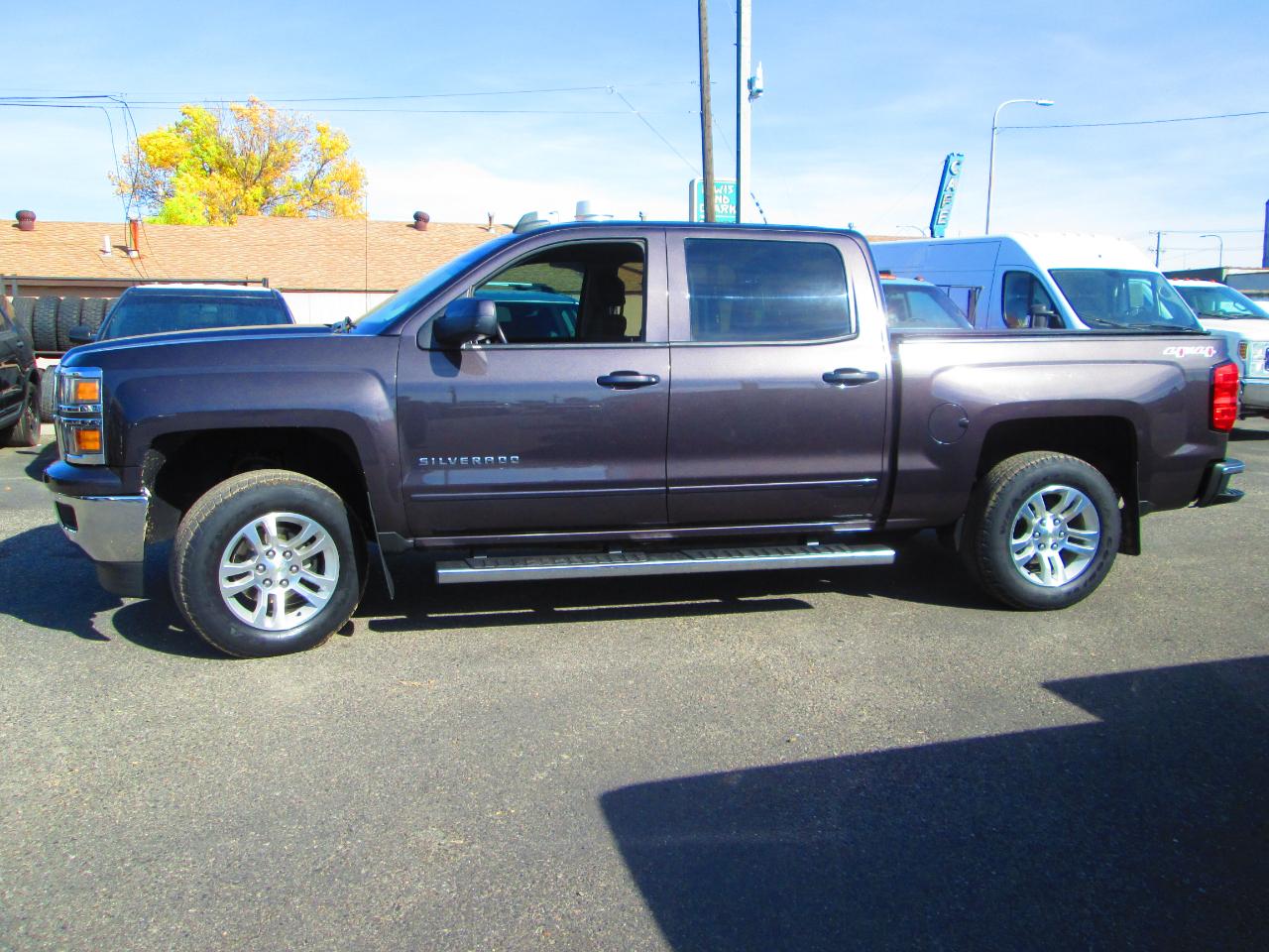 Chevrolet Silverado 1500 4WD Crew Cab 143.5" LT w/1LT 2015