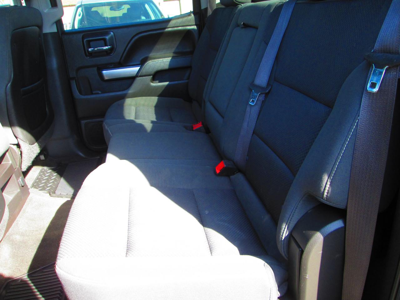 Chevrolet Silverado 1500 4WD Crew Cab 143.5" LT w/1LT 2015