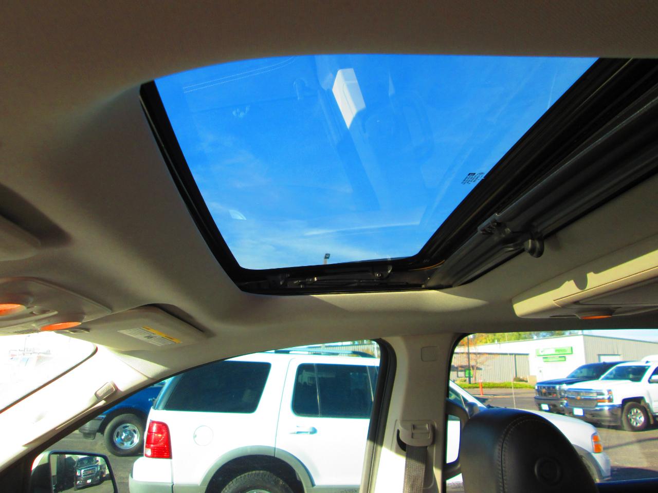 Chevrolet Traverse AWD 4dr LT w/2LT 2016
