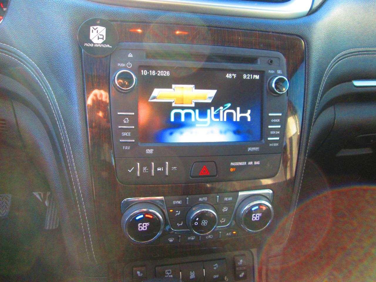 Chevrolet Traverse AWD 4dr LT w/2LT 2016