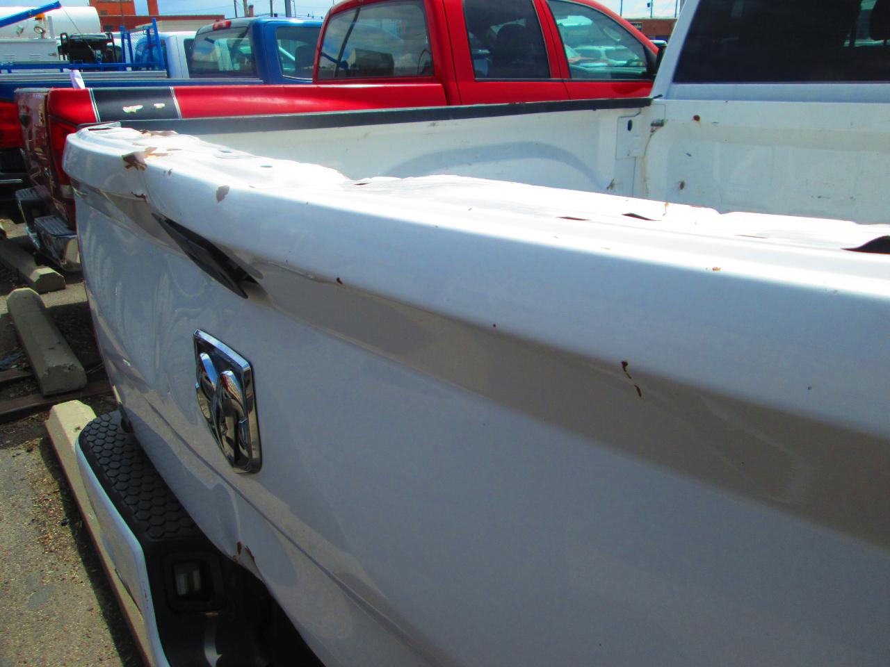 RAM 1500 Express 4x4 Crew Cab 5'7" Box 2017
