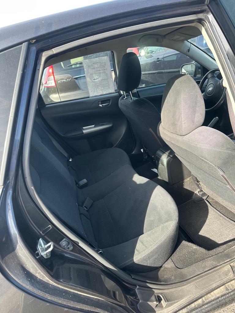 Subaru Impreza 2.5i Premium 5-Door 2010 Subaru Impreza 2.5i Premium 5-Door 2010