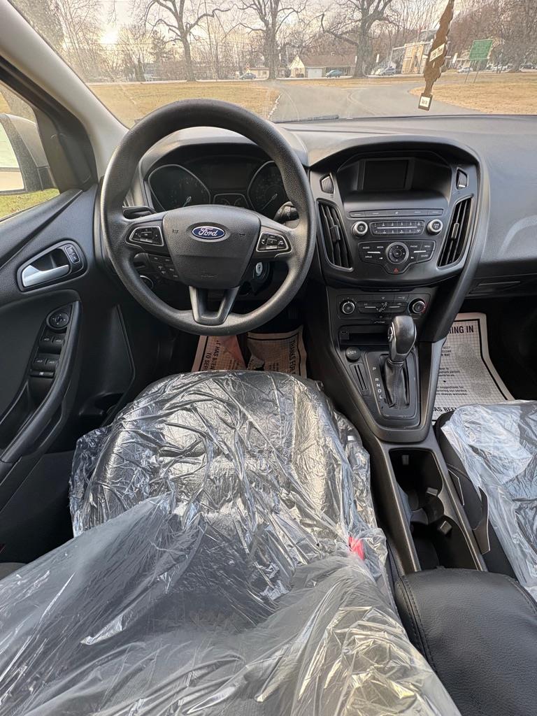 Ford Focus SE Sedan 2018