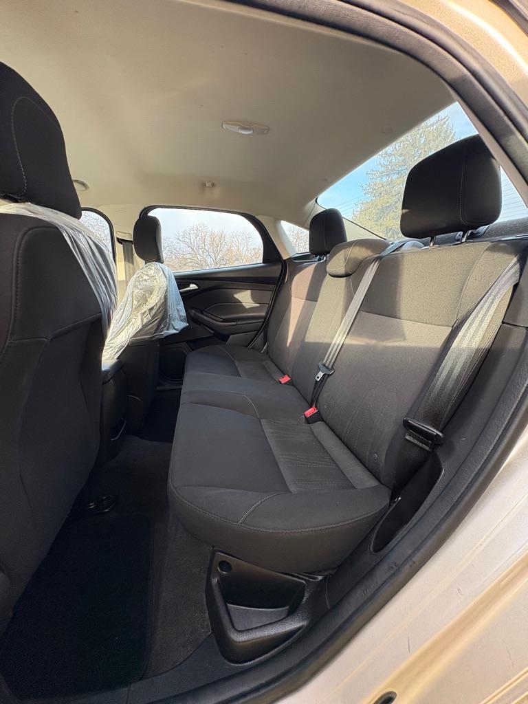 Ford Focus SE Sedan 2018