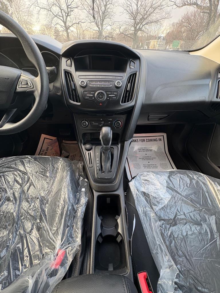 Ford Focus SE Sedan 2018