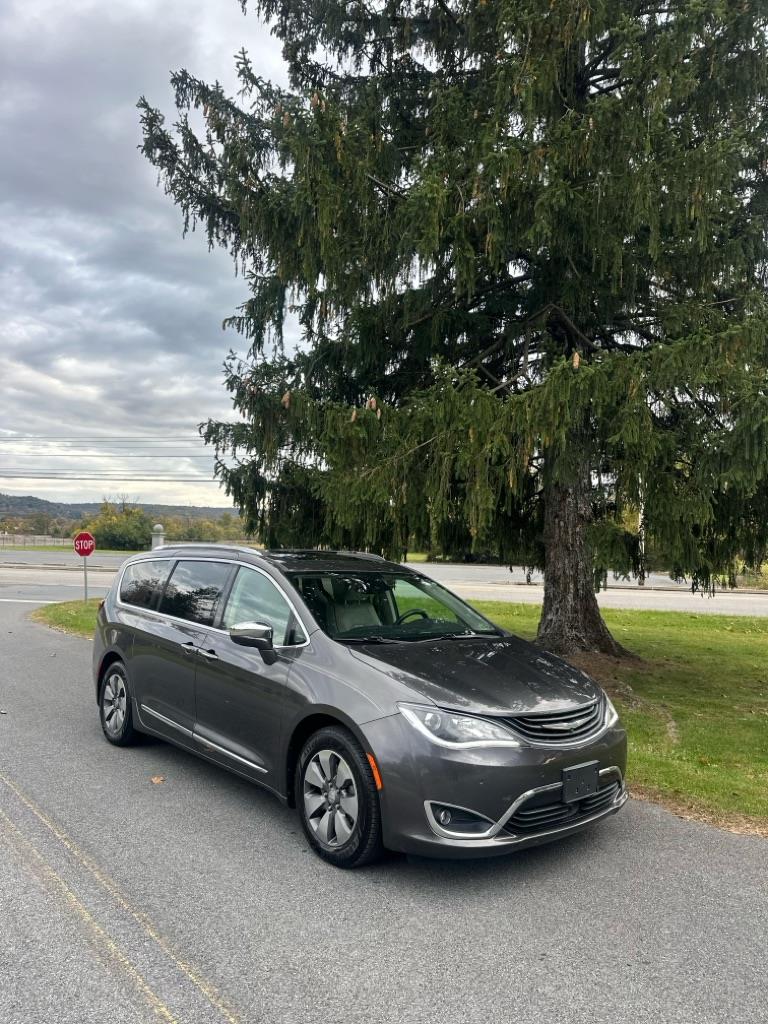 Chrysler Pacifica Hybrid Limited 2018