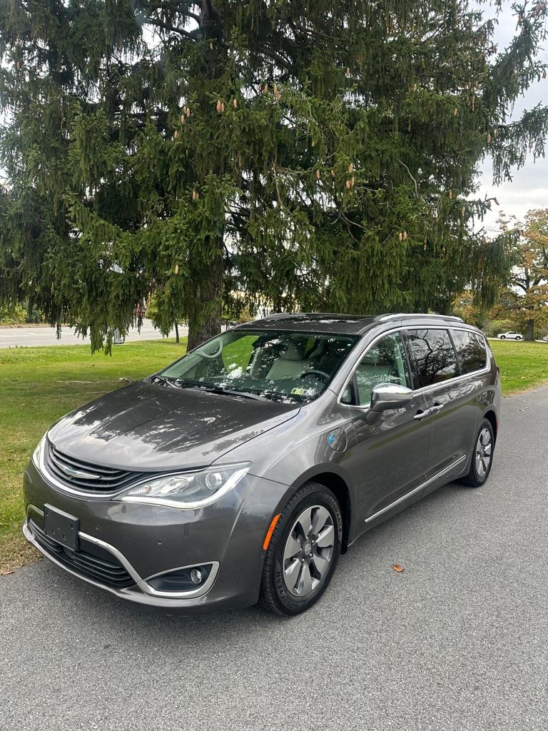 Chrysler Pacifica Hybrid Limited 2018