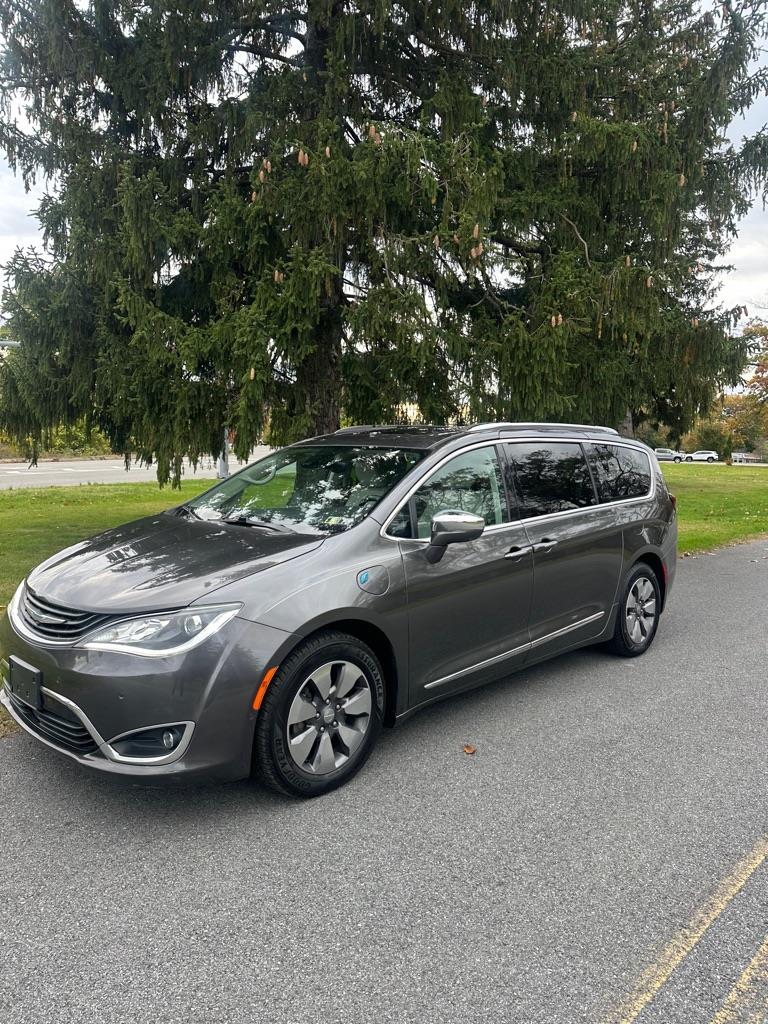 Chrysler Pacifica Hybrid Limited 2018