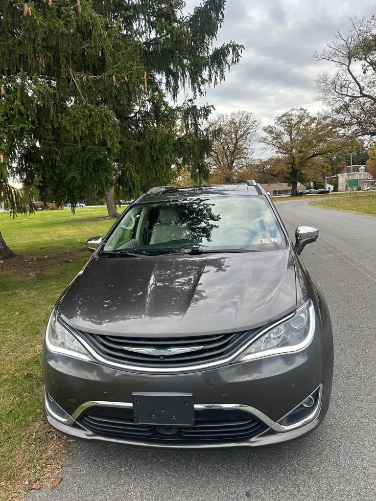 Chrysler Pacifica Hybrid Limited 2018