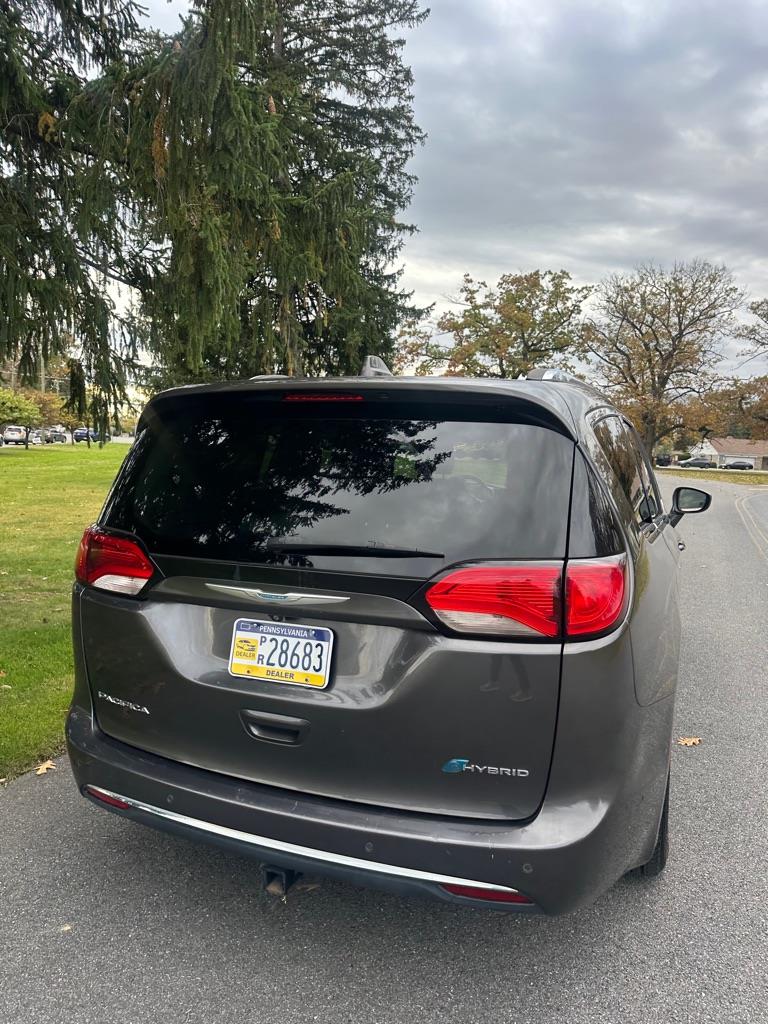 Chrysler Pacifica Hybrid Limited 2018