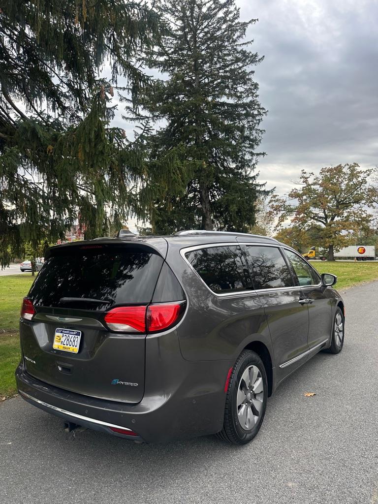 Chrysler Pacifica Hybrid Limited 2018