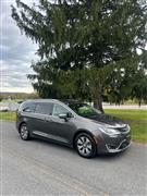 2018 Chrysler Pacifica Hybrid 