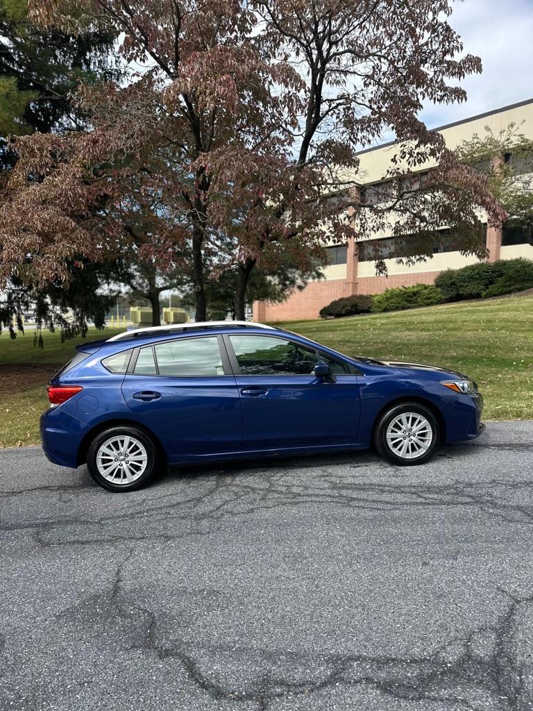 Subaru Impreza 2.0i Premium CVT 5-Door 2018