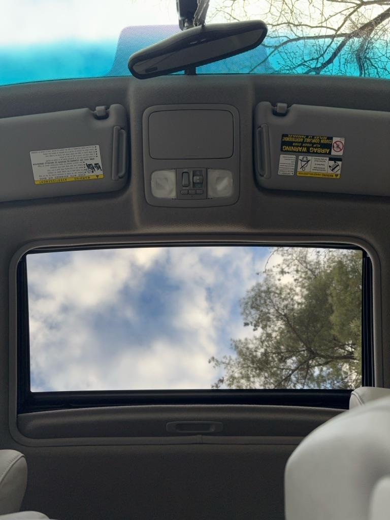 Toyota Highlander Limited V6 4WD 2006